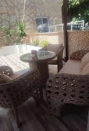 Modern Design House In The Heart Of مرمريس